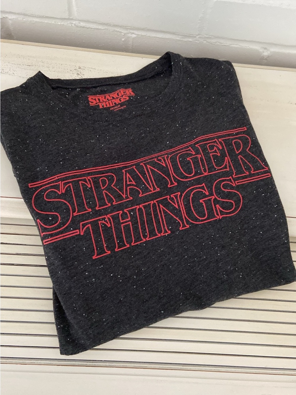 Stranger Things Logo Tee - Dark Heather with Red Print Size XL